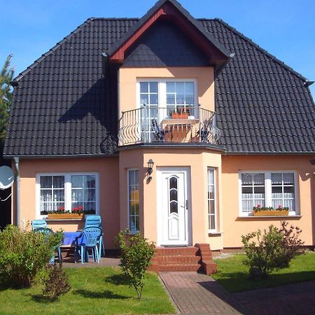 Ferienwohnung Jargow _ Alt_Reddevi Alt Reddevitz Zewnętrze zdjęcie